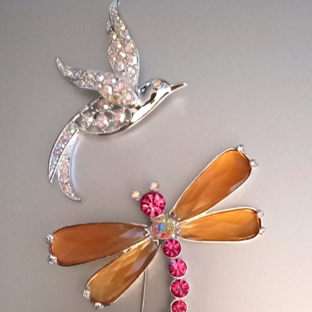 Two Brooches - Picture 8 of 9